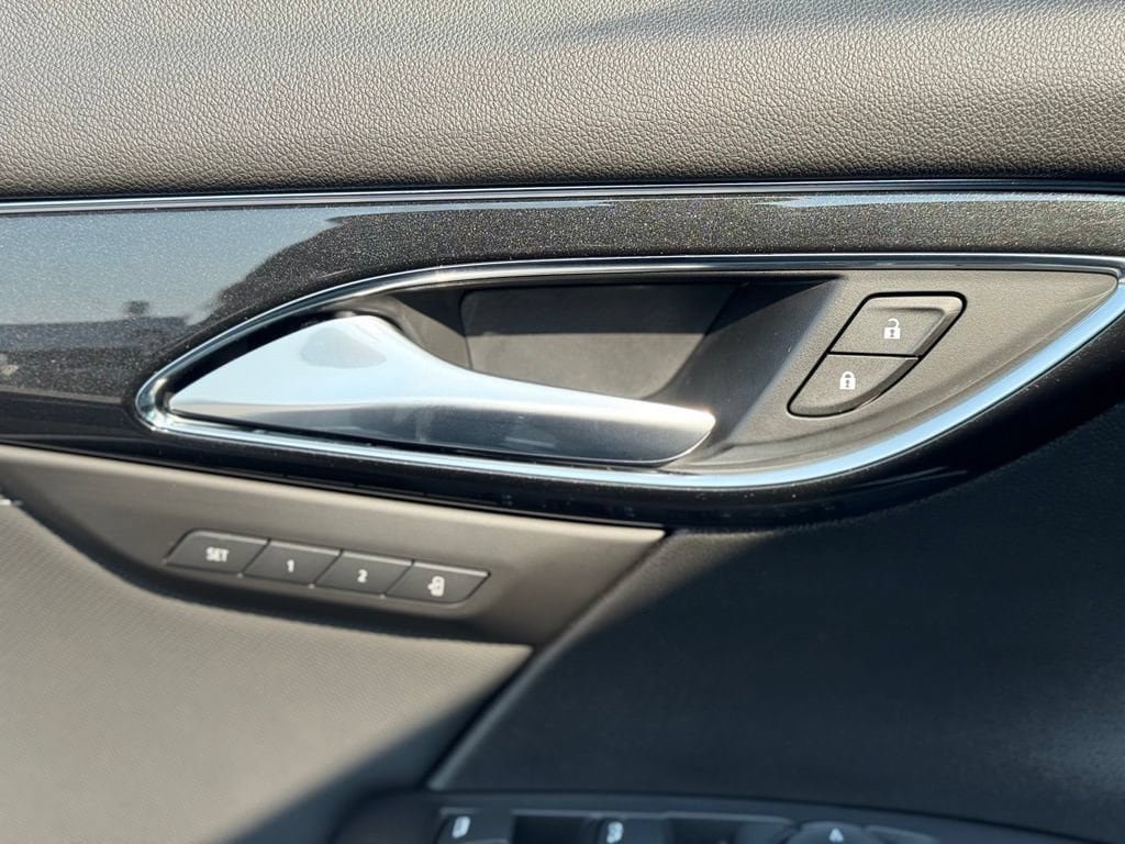 Used 2026 Buick Envision Preferred AWD/4WD image 24