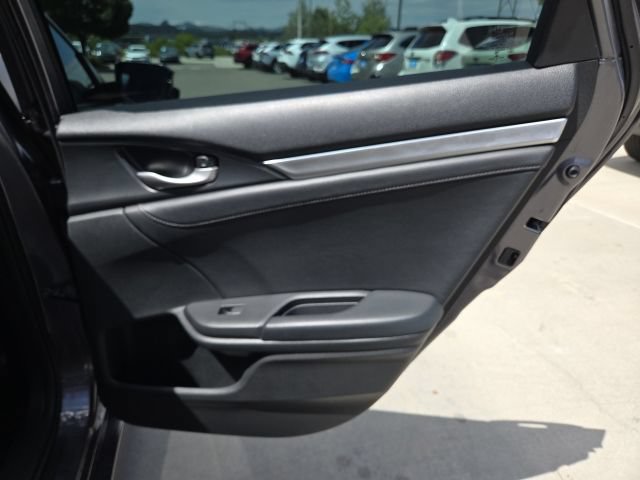 Used 2017 Honda Civic Touring image 23