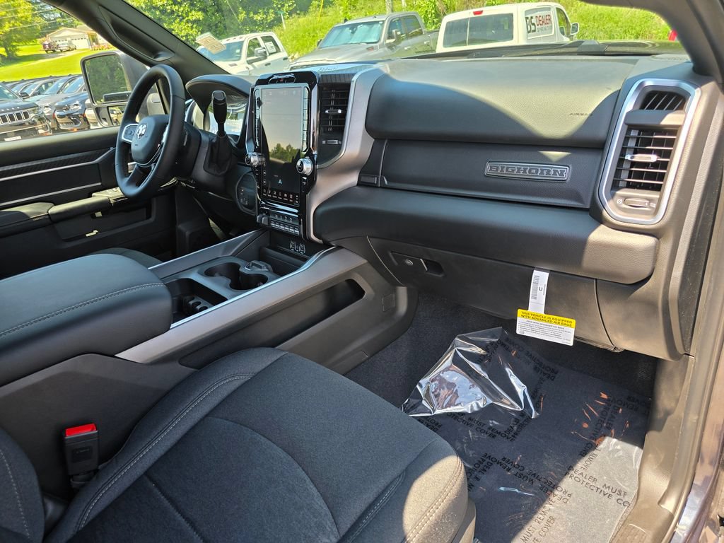 New 2026 RAM 2500 Big Horn AWD/4WD image 28