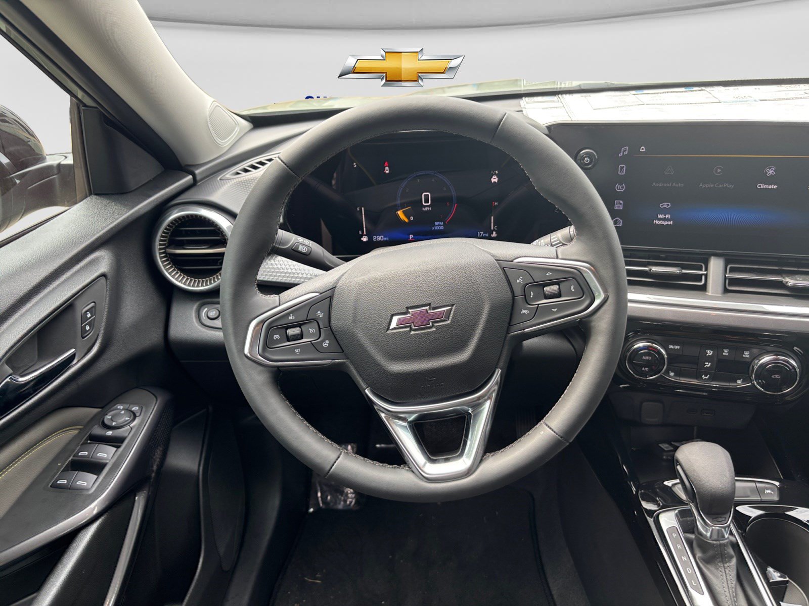 New 2026 Chevrolet Trax ACTIV w/ Driver Confidence Package FWD image 21