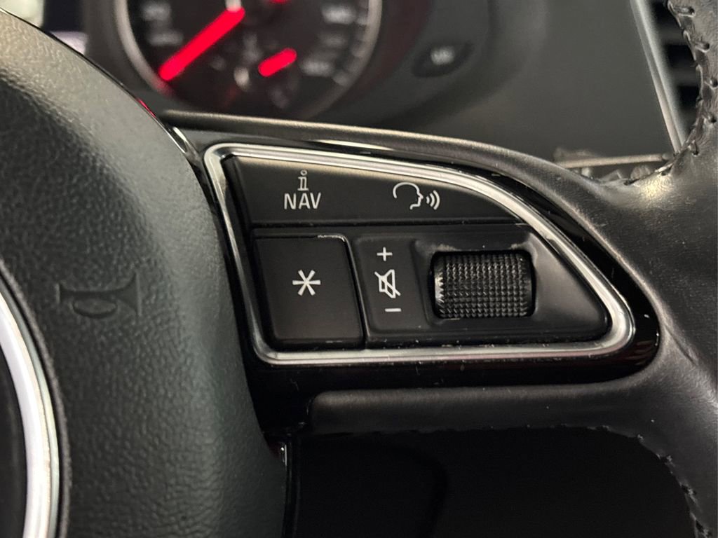 Used 2016 Audi Q3 2.0T Prestige w/ Prestige Package image 29