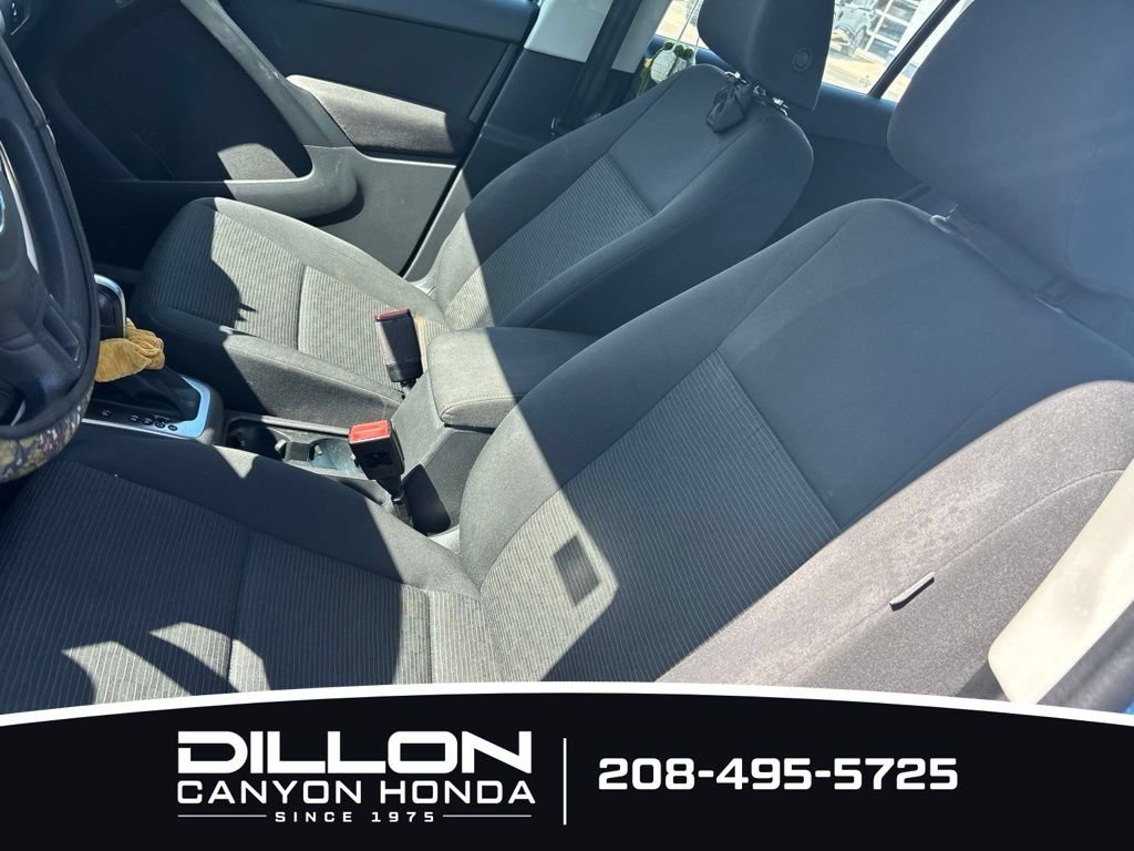 Used 2018 Volkswagen Tiguan Limited w/ Alloy Wheels Package AWD/4WD image 10