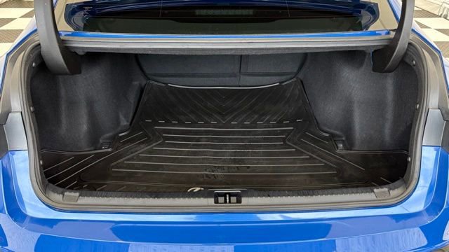 Used 2022 Lexus IS 350 F Sport w/ Dynamic Handling Package AWD/4WD image 4
