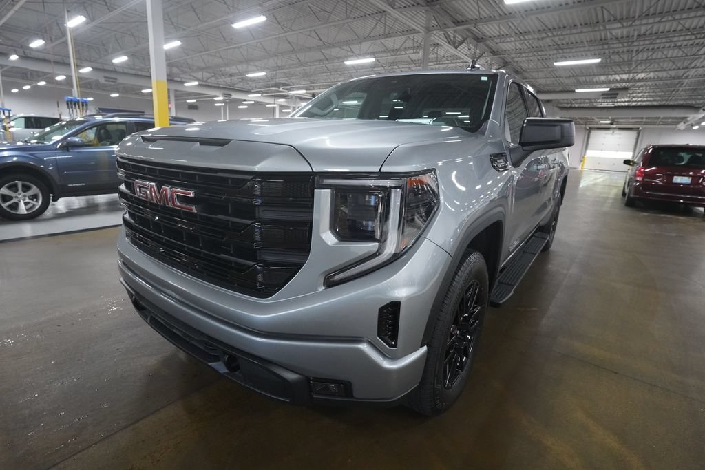 Used 2025 GMC Sierra 1500 Elevation AWD/4WD image 12