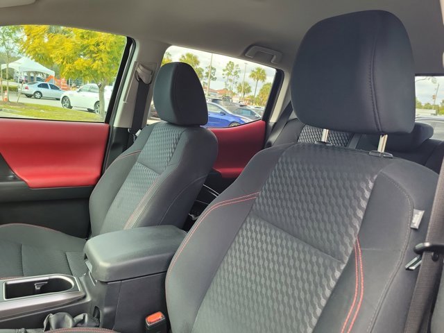 Used 2023 Toyota Tacoma SR5 w/ Technology Package image 21