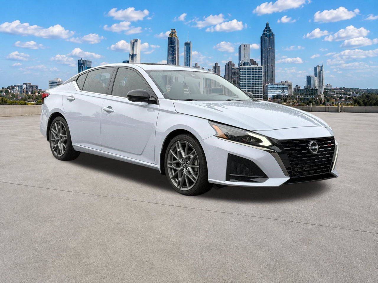 Certified 2024 Nissan Altima 2.0 SR FWD image 29