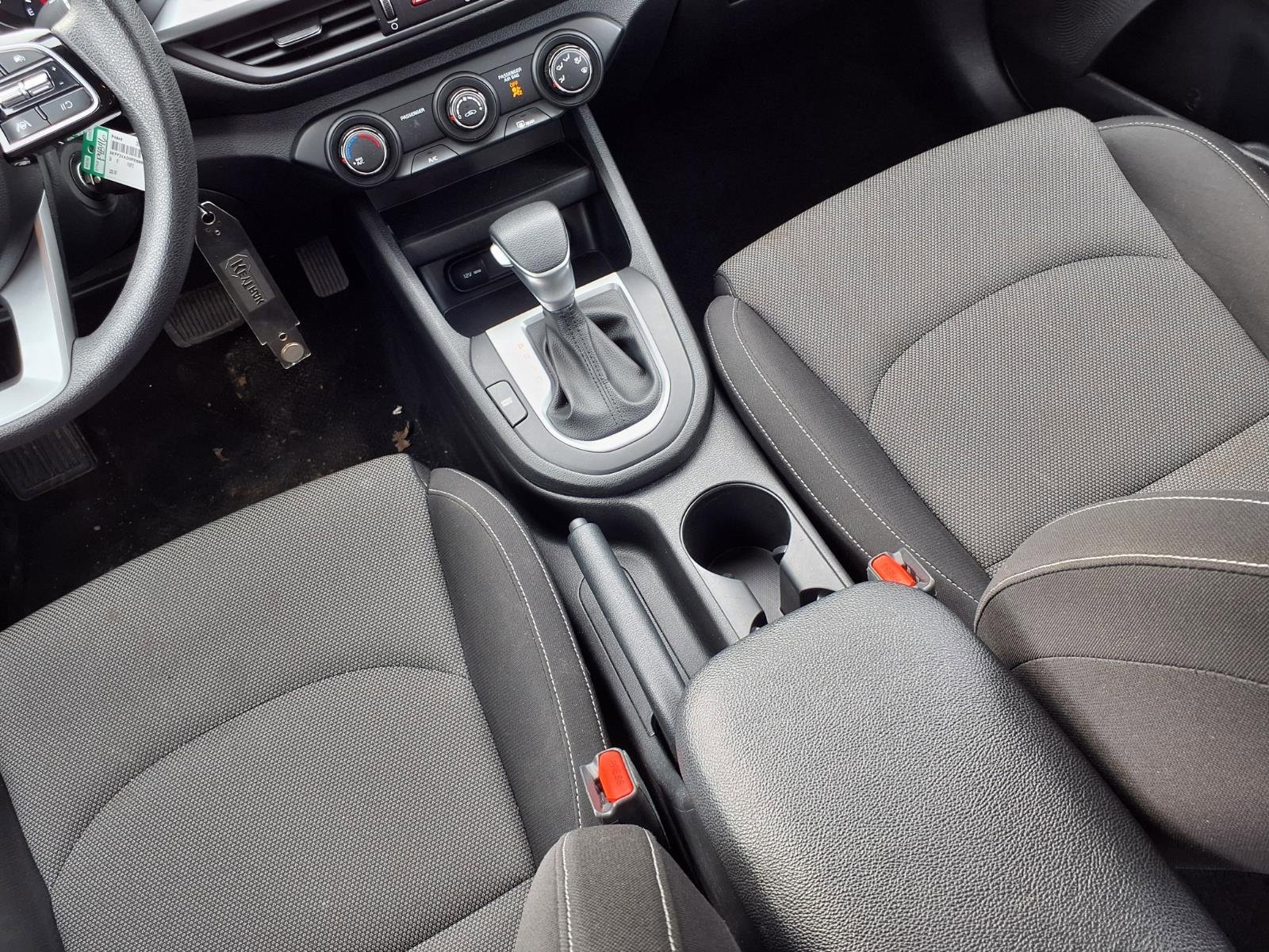 Used 2024 Kia Forte LXS FWD image 13