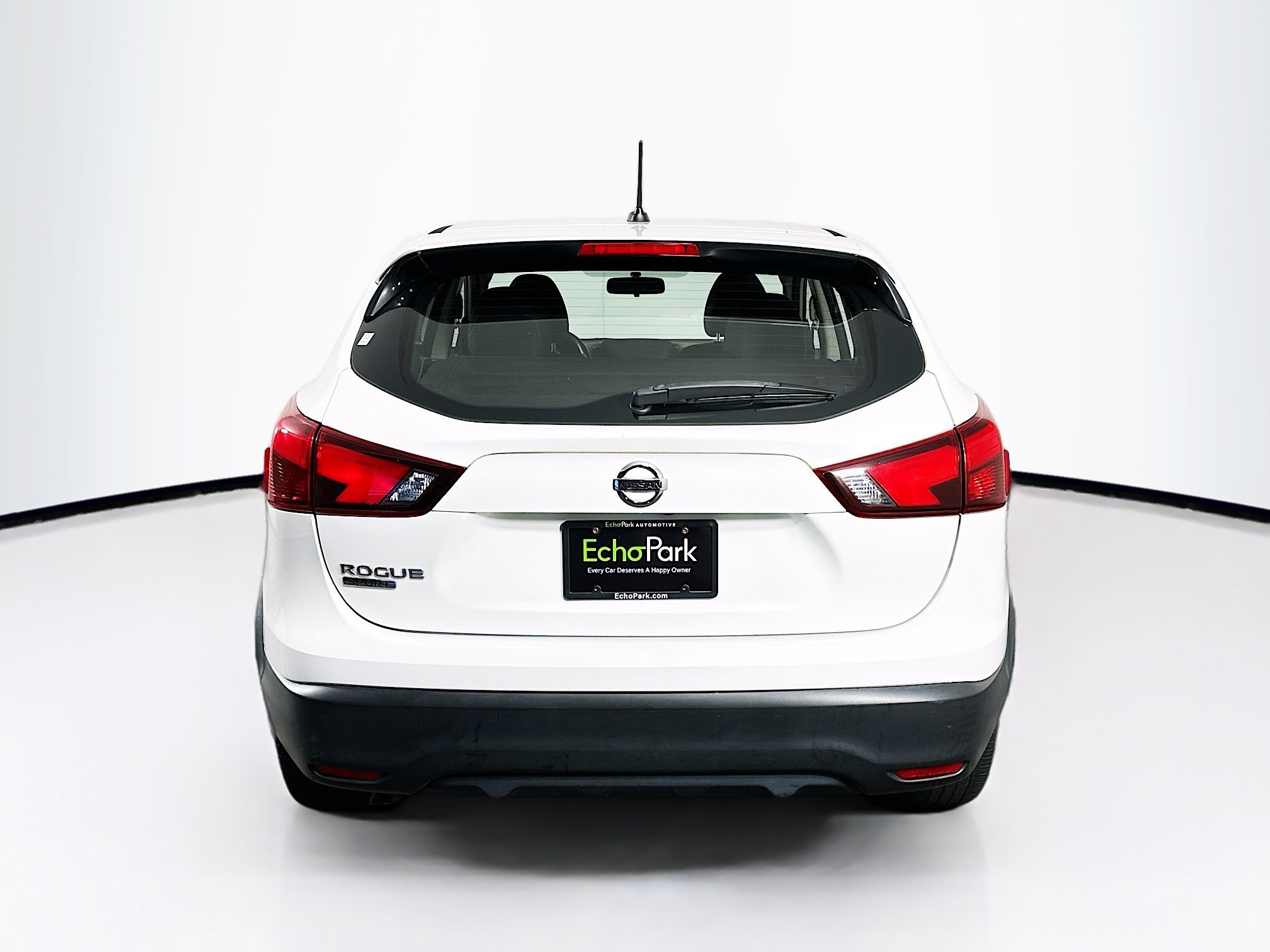 Used 2018 Nissan Rogue Sport S w/ S Appearance Package AWD/4WD image 7