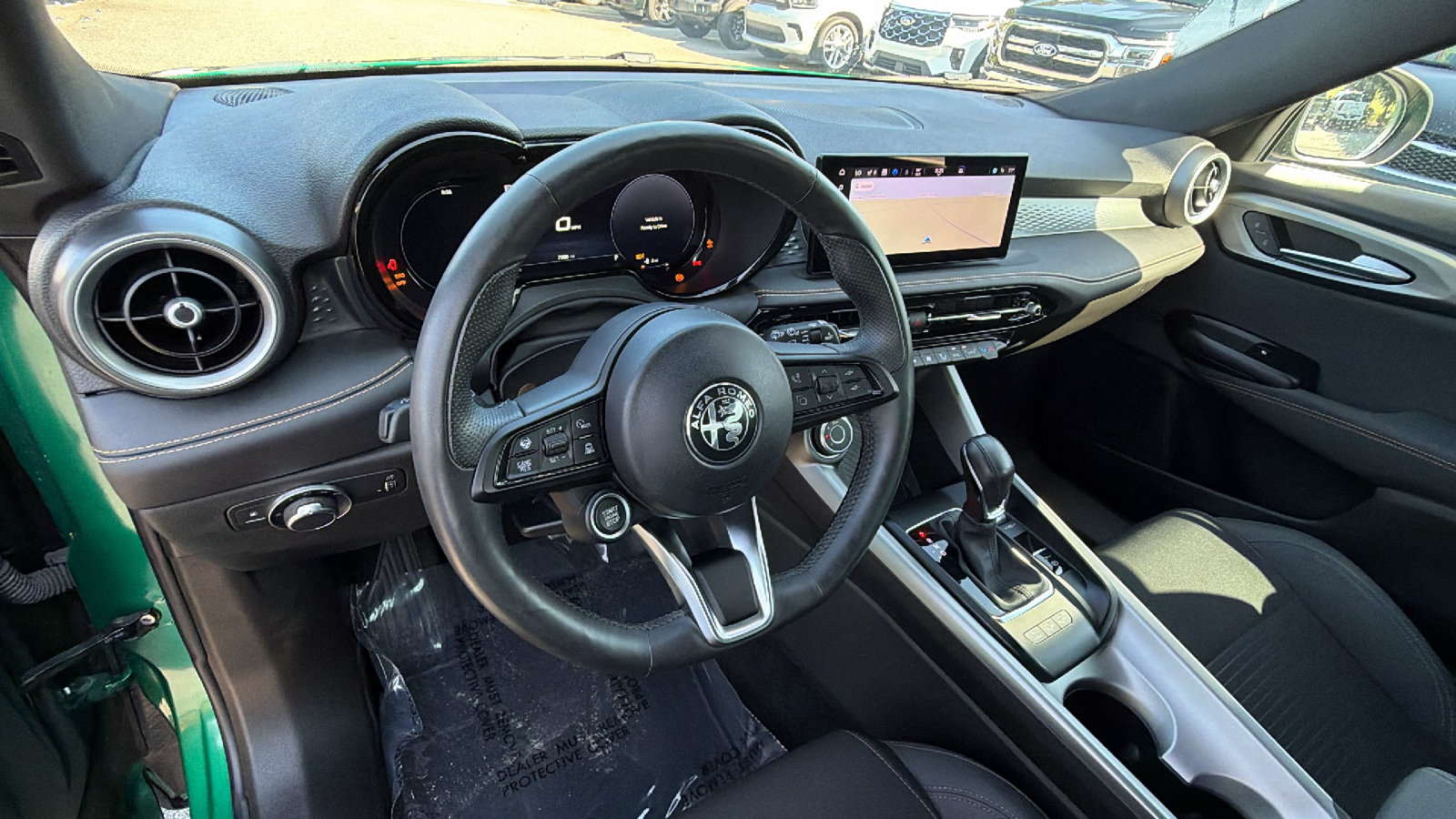 Used 2025 Alfa Romeo Tonale AWD/4WD image 25