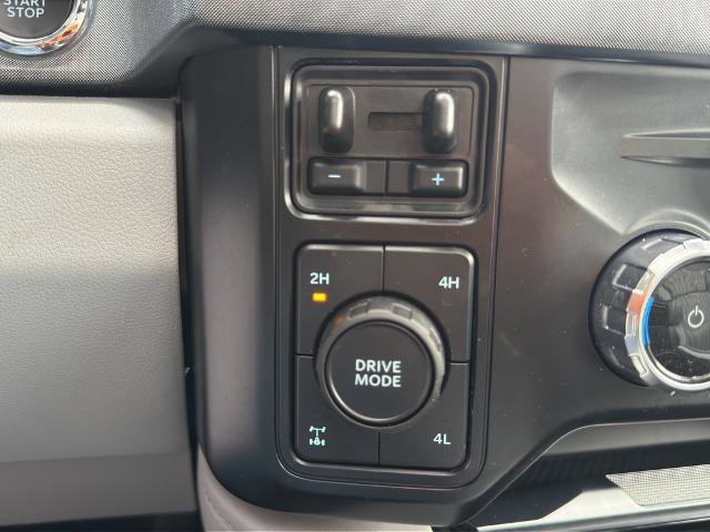 Certified 2024 Ford F350 Limited w/ FX4 Off-Road Package image 26
