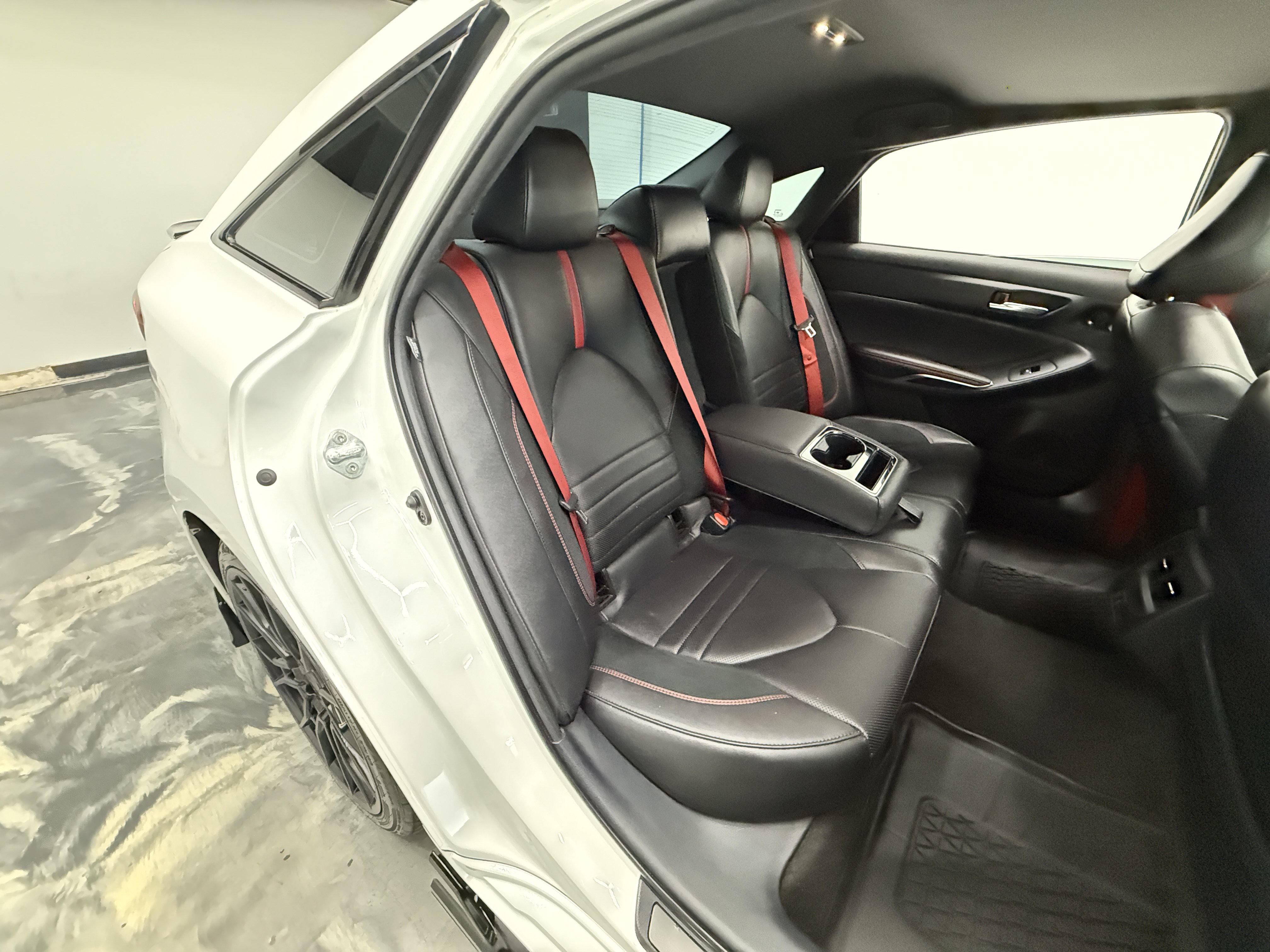 Used 2021 Toyota Avalon TRD FWD image 25