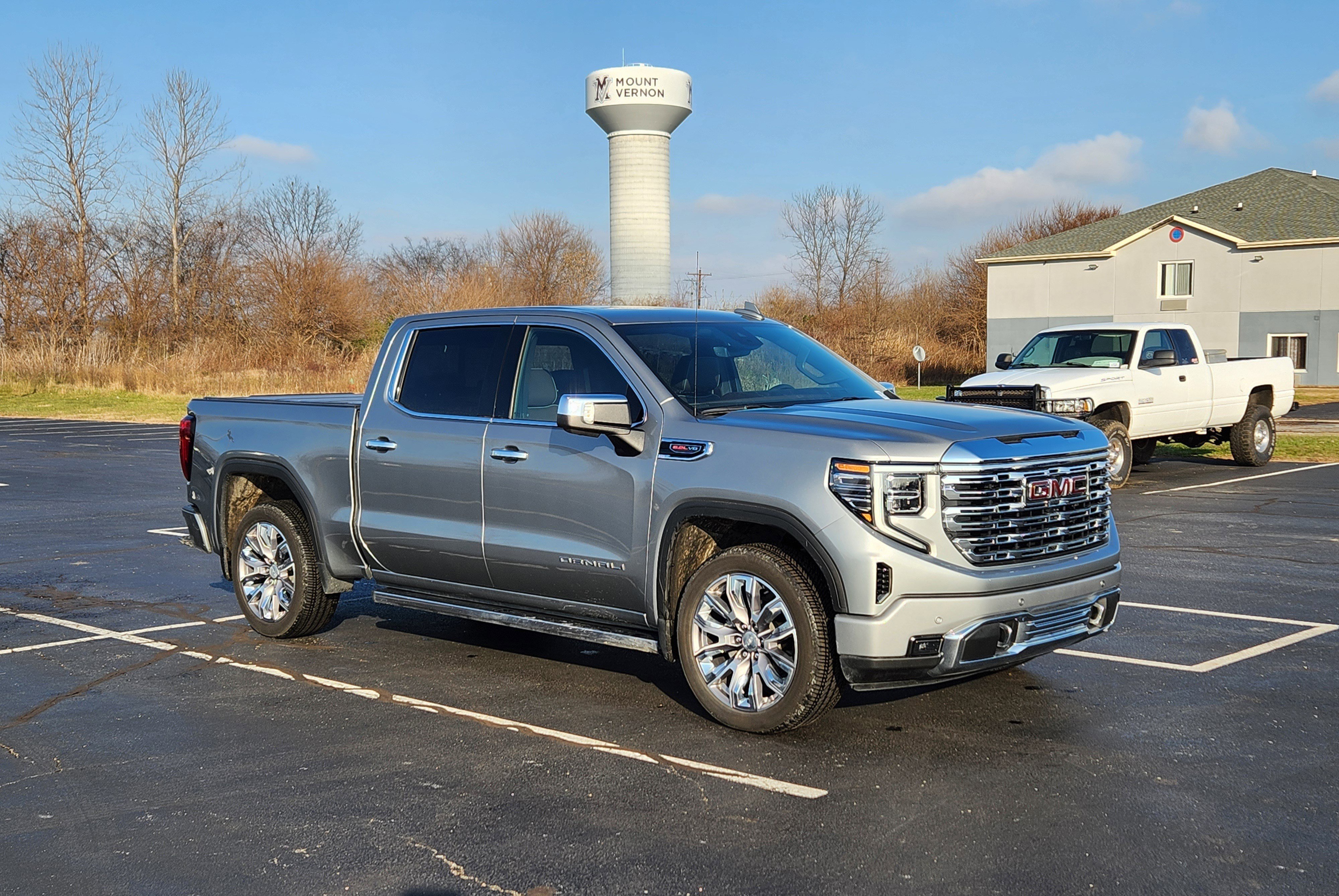 Used 2024 GMC Sierra 1500 Denali image 9