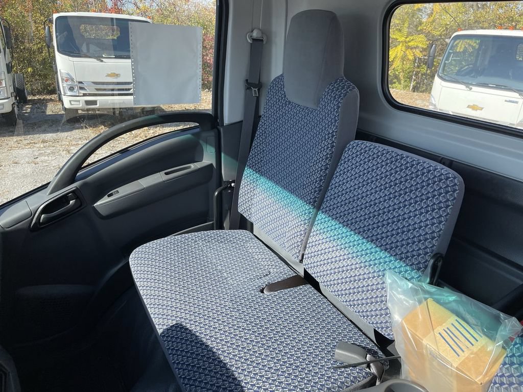 New 2024 Chevrolet Low Cab Forward 5500XG RWD image 16