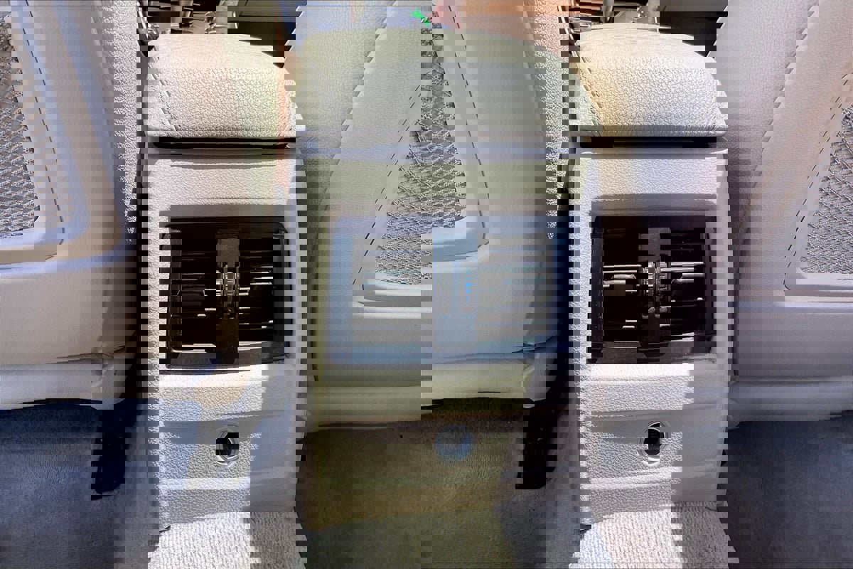 Used 2015 BMW 328i Sedan image 29