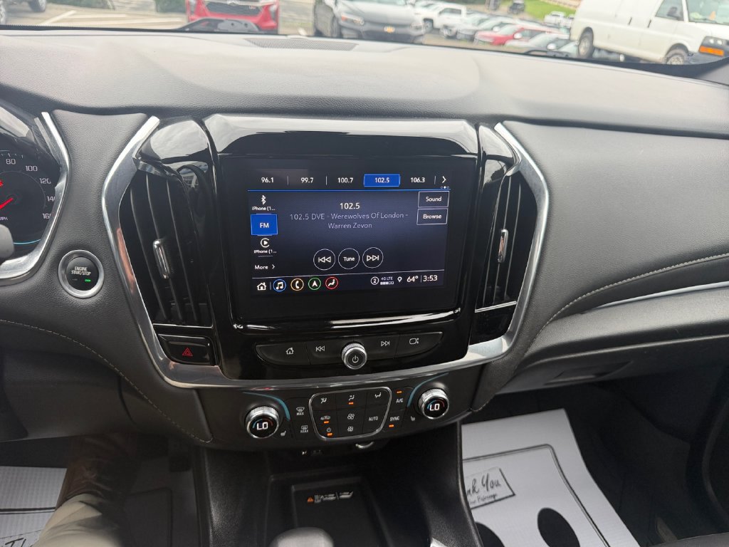 Certified 2023 Chevrolet Traverse LT w/ LT Premium Package AWD/4WD image 19