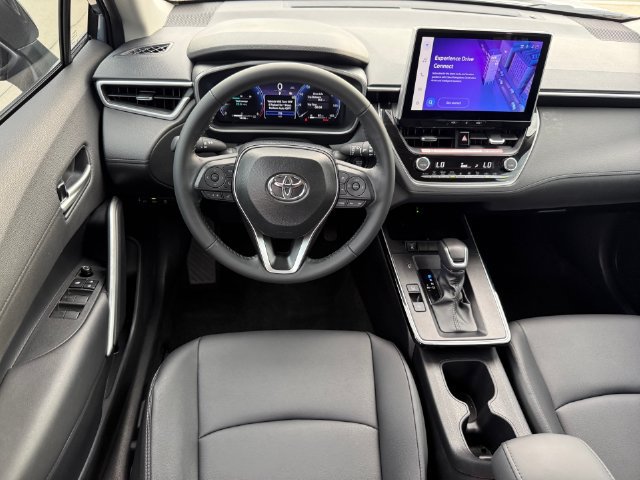 Used 2026 Toyota Corolla Cross XLE w/ Convenience Package FWD image 23