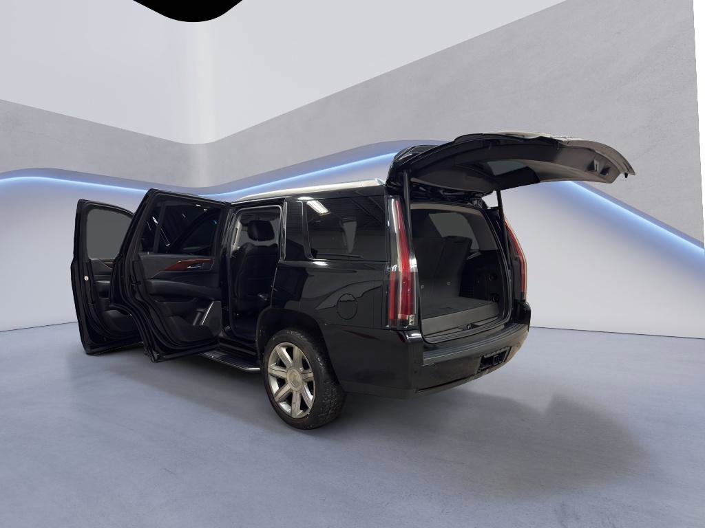 Used 2019 Cadillac Escalade Luxury image 11