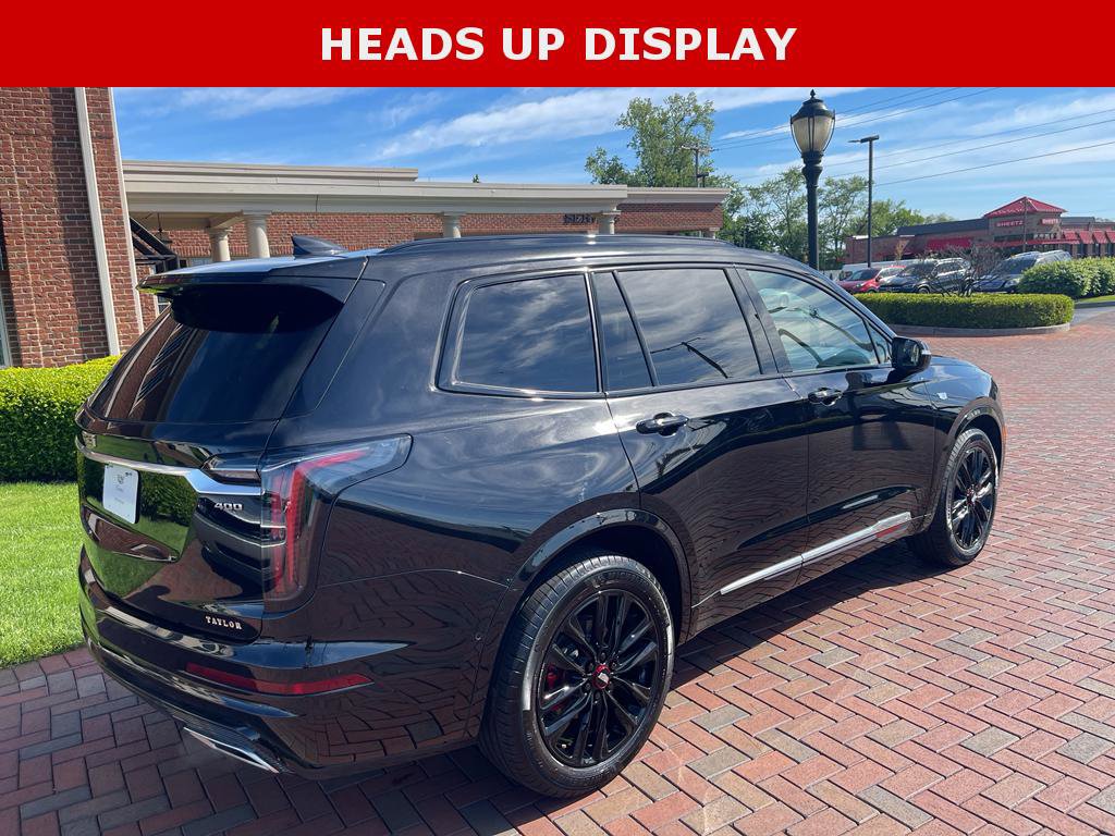 Used 2025 Cadillac XT6 Sport w/ Platinum Package AWD/4WD image 9