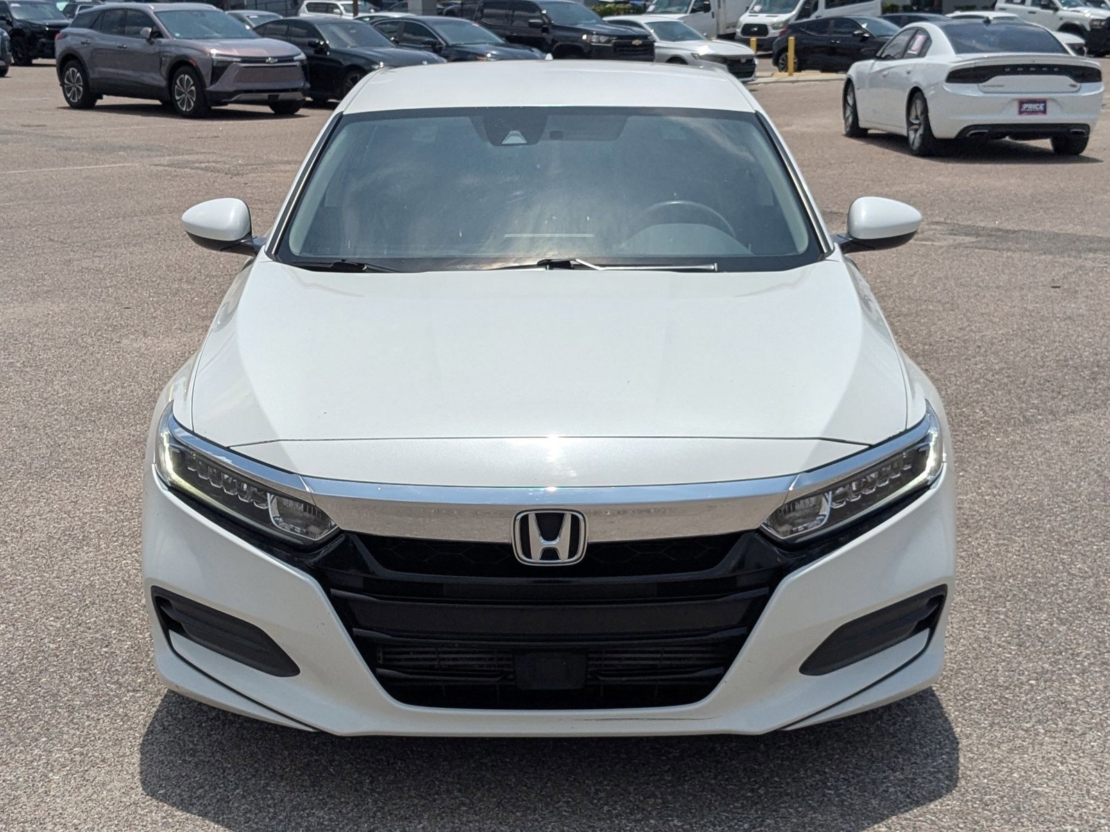 Used 2019 Honda Accord LX image 2
