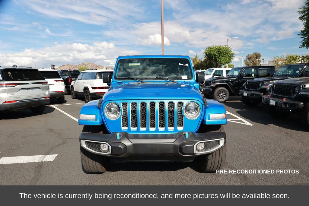 Used 2023 Jeep Wrangler Unlimited Sahara image 9