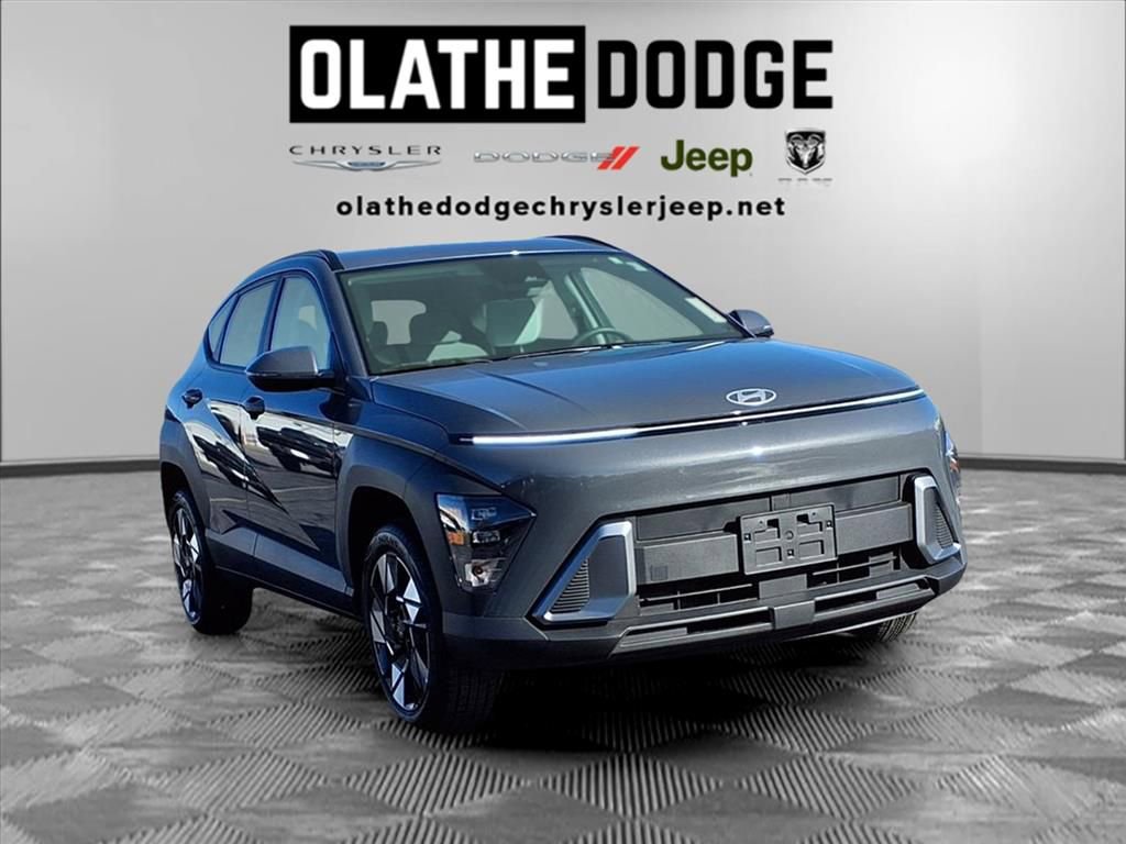 Used 2025 Hyundai Kona SEL image 28