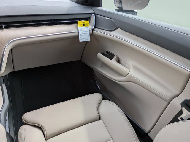 New 2026 Volvo EX90 Plus RWD image 14