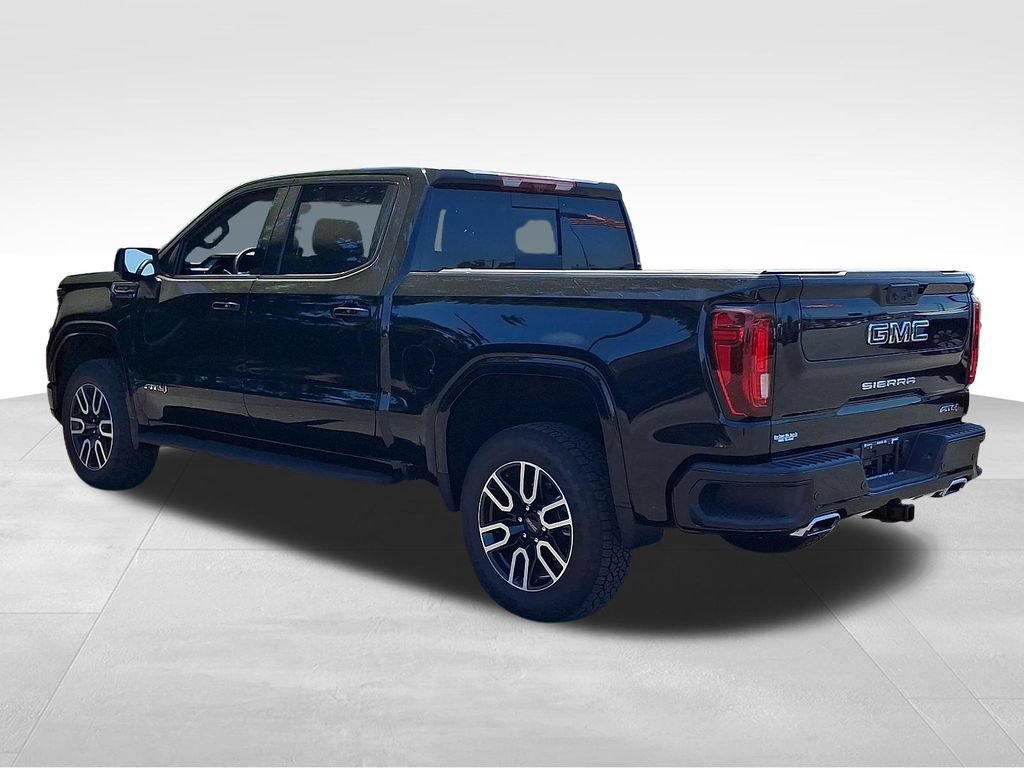 Used 2026 GMC Sierra 1500 AT4 w/ AT4 Premium Package AWD/4WD image 4
