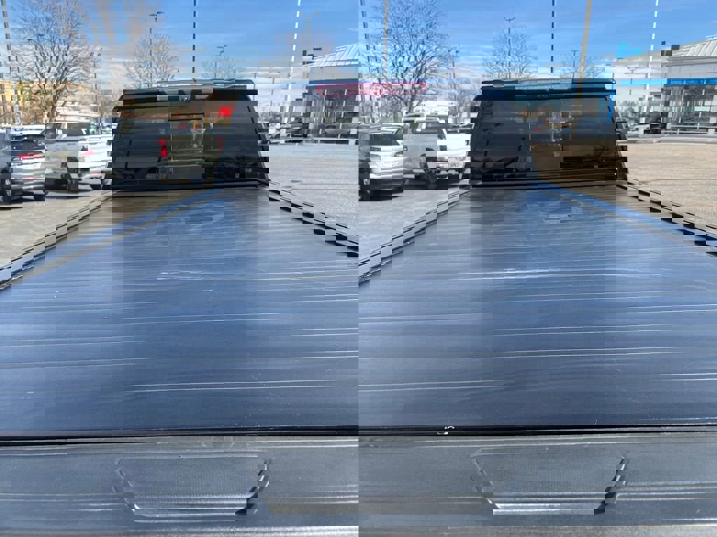 Used 2023 Chevrolet Silverado 3500 High Country w/ Snow Plow Prep/Camper Package image 16