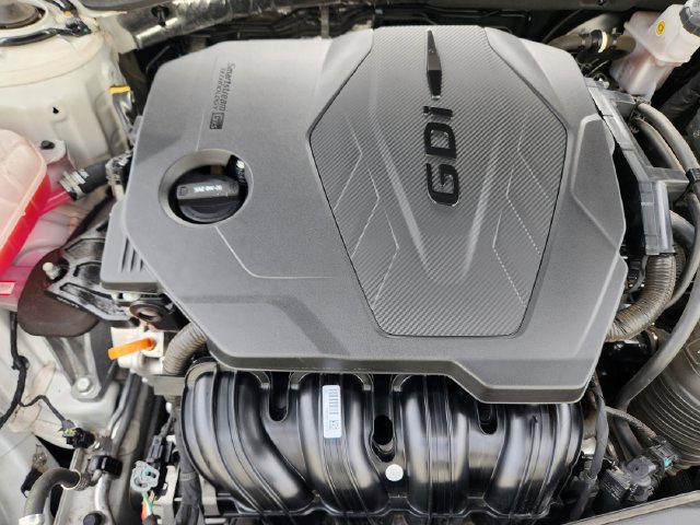 Used 2025 Hyundai Sonata SEL FWD image 19