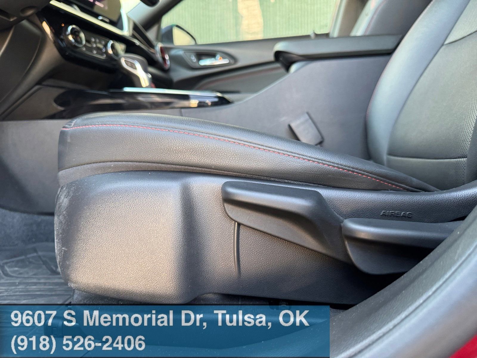 Used 2024 Chevrolet Trax RS w/ Sunroof Package image 18