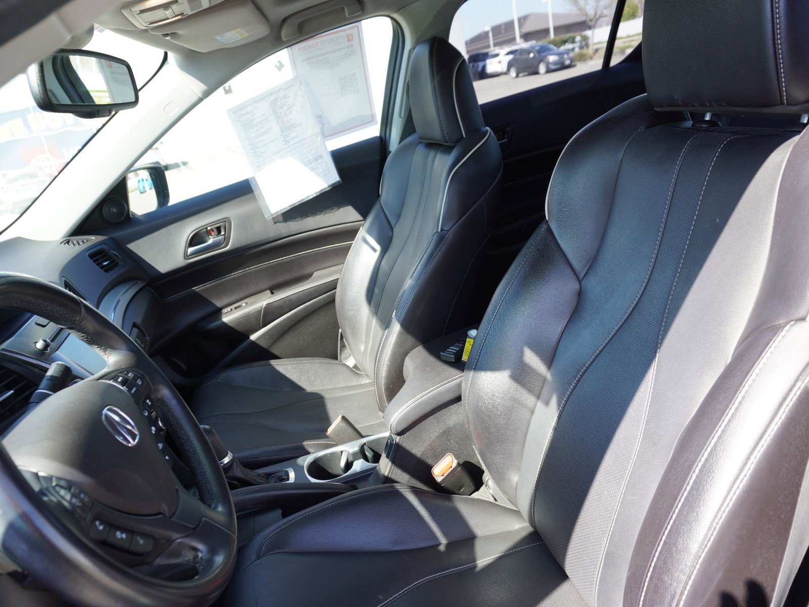 Used 2020 Acura ILX w/ Premium Package image 20