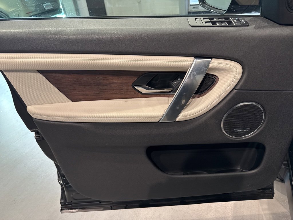 Used 2022 Land Rover Discovery Sport S R-Dynamic image 13