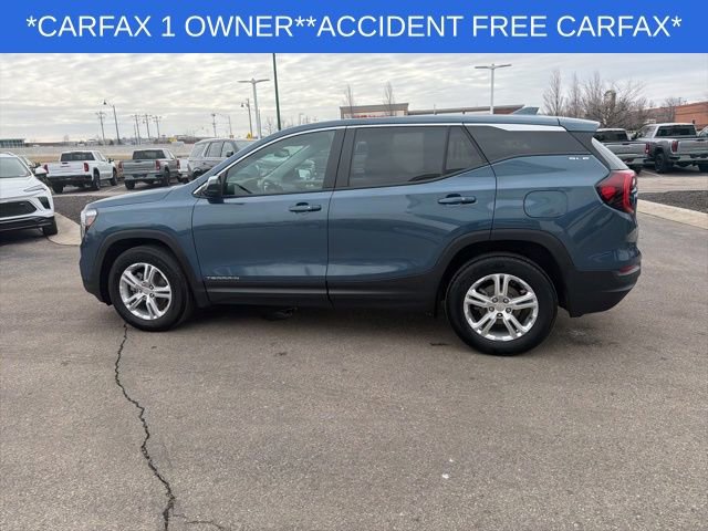 Used 2024 GMC Terrain SLE image 8