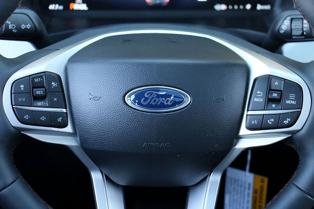 New 2026 Ford Explorer Active AWD/4WD image 23