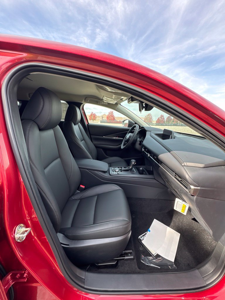 New 2026 MAZDA CX-30 AWD 2.5 S w/ Select Sport Pkg image 3
