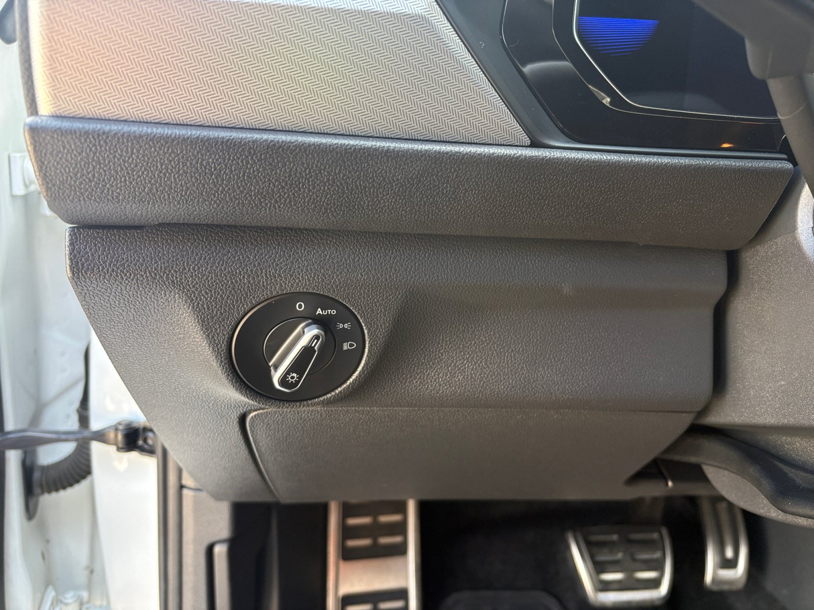 Certified 2023 Volkswagen Jetta Sport FWD image 21