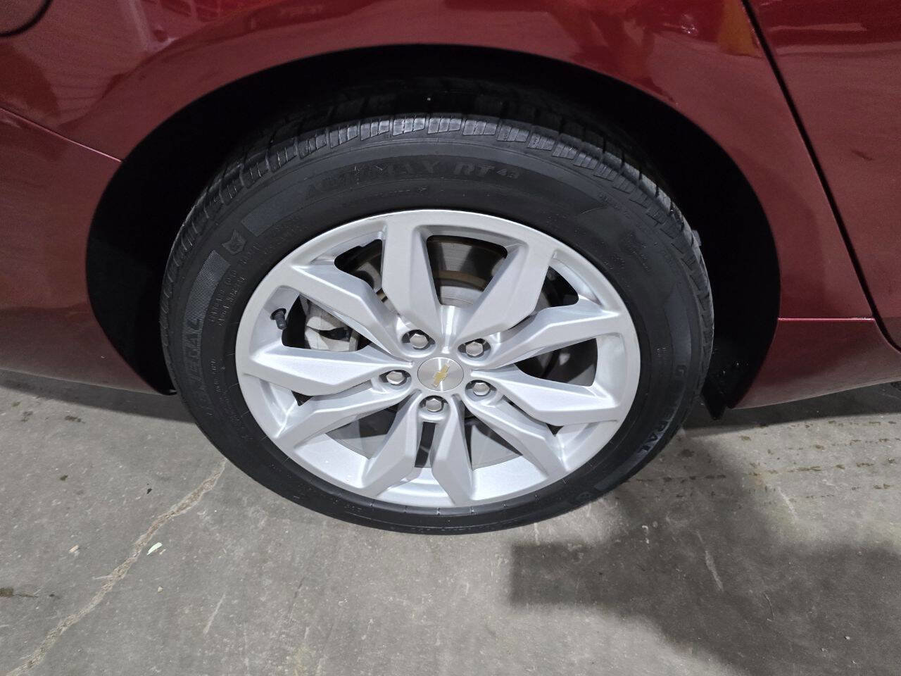 Used 2016 Chevrolet Impala LT w/ Leather Package image 22