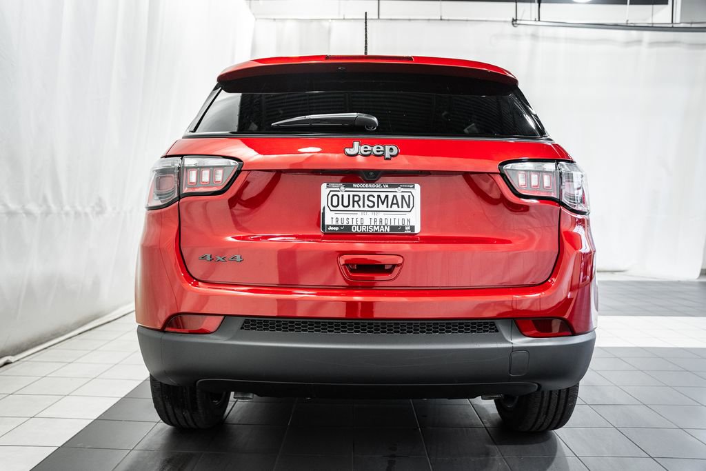 New 2026 Jeep Compass Latitude image 5