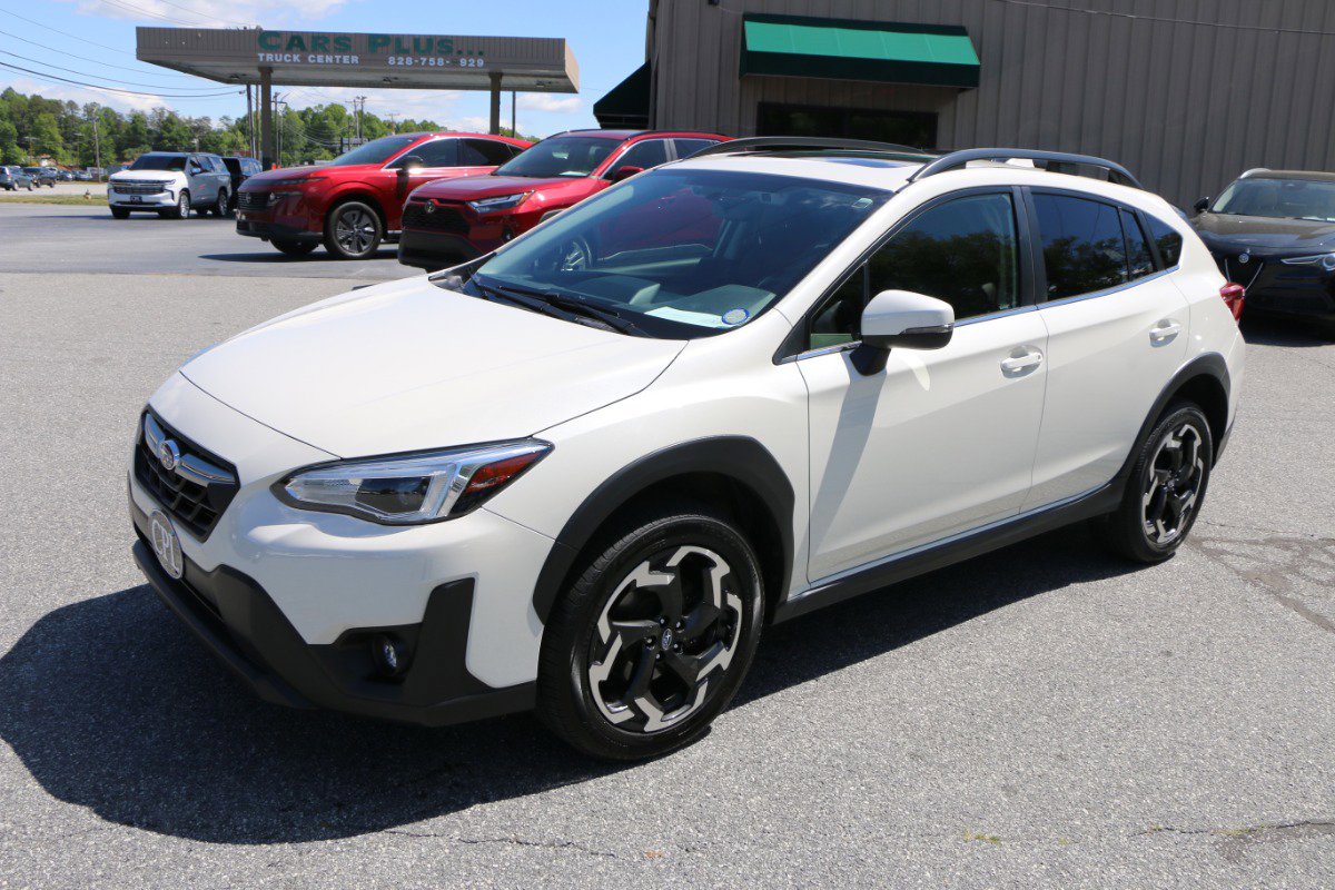 Used 2023 Subaru Crosstrek 2.5i Limited w/ Moonroof Package AWD/4WD image 1