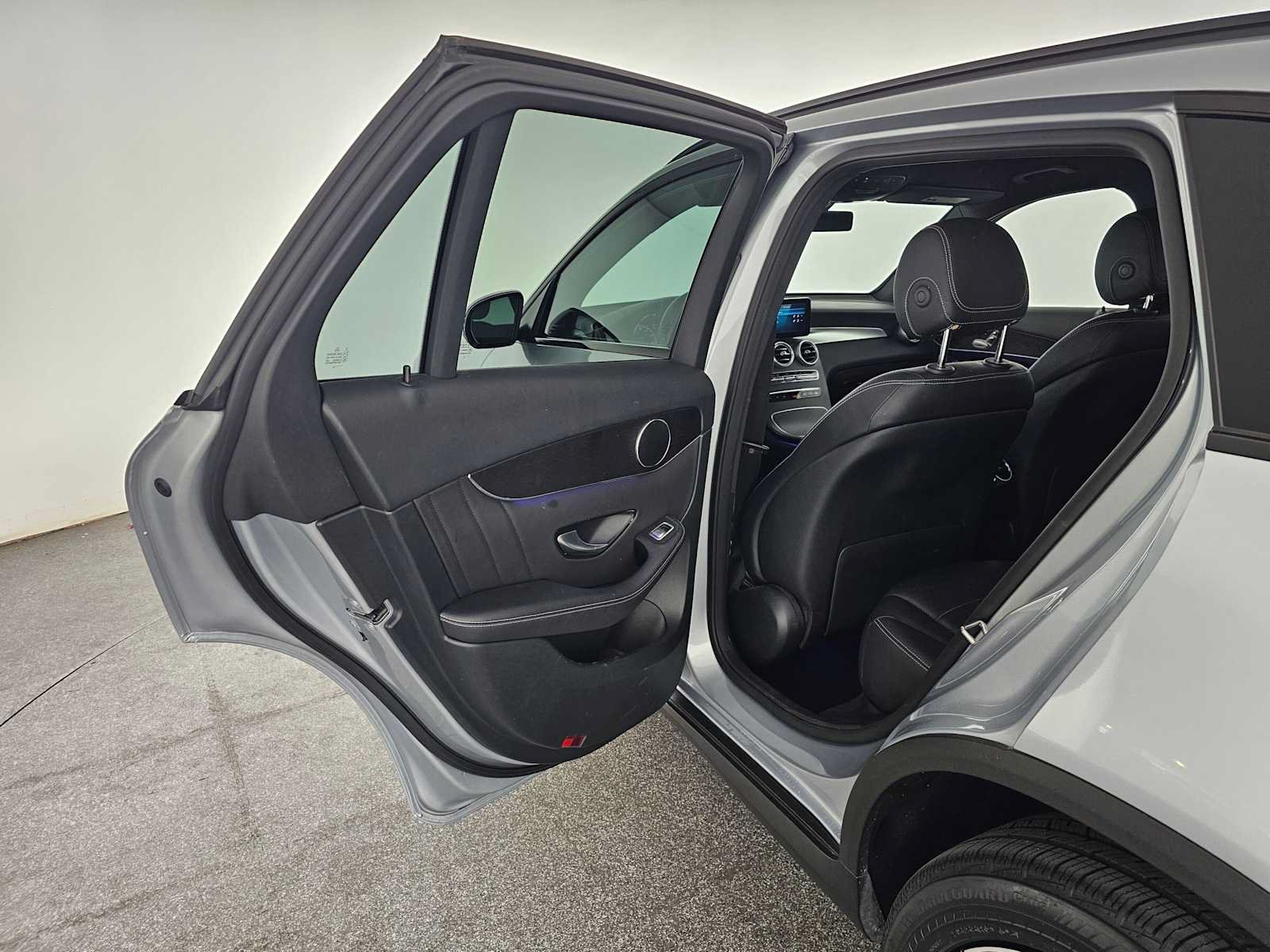 Used 2022 Mercedes-Benz GLC 300 image 15