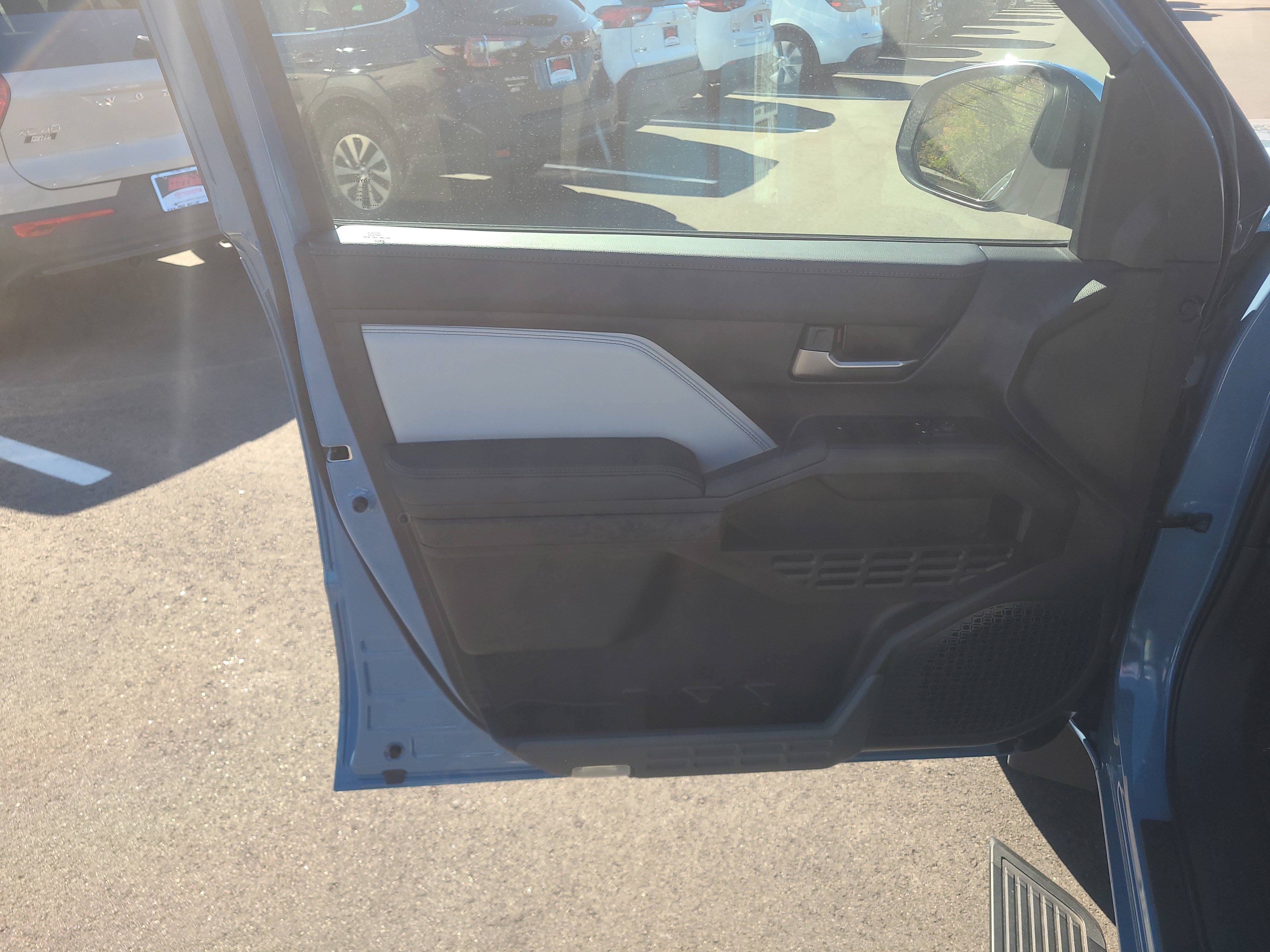 Certified 2026 Toyota Tacoma Limited AWD/4WD image 14