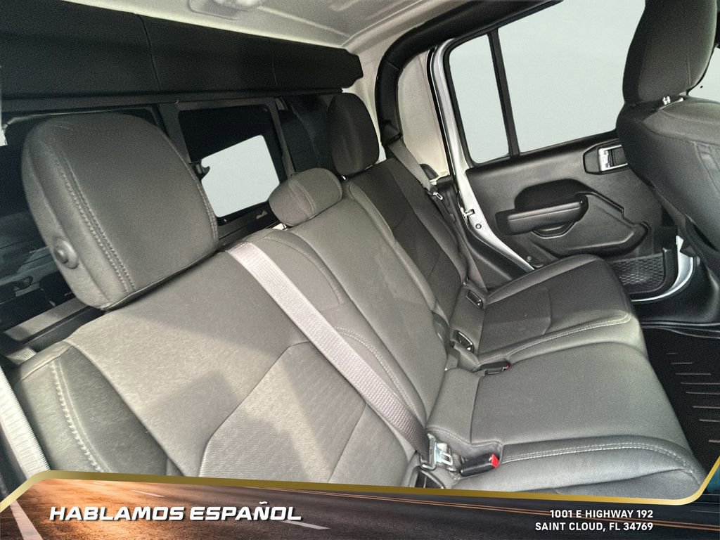 Used 2022 Jeep Gladiator Sport image 28