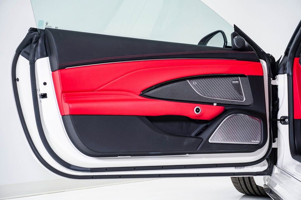 Certified 2024 Maserati GranCabrio Trofeo image 28