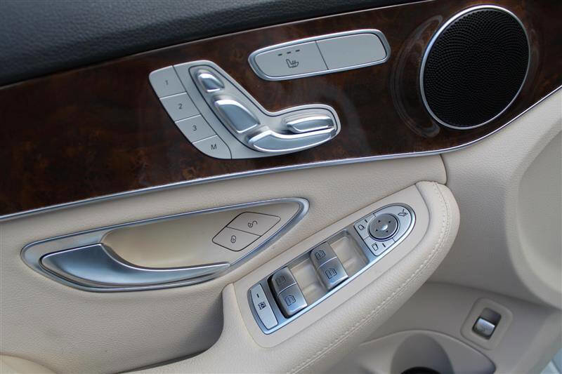 Used 2017 Mercedes-Benz C 300 Sedan w/ Premium 1 Package image 12