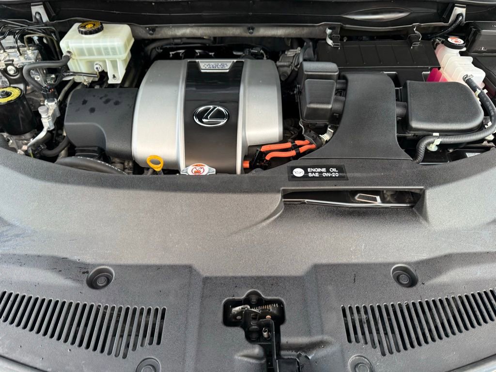 Used 2019 Lexus RX 450h AWD image 19