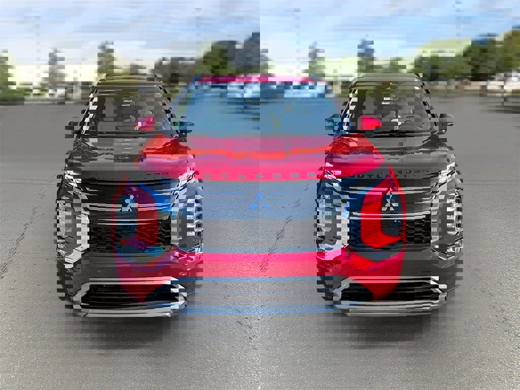 New 2025 Mitsubishi Outlander SEL image 2