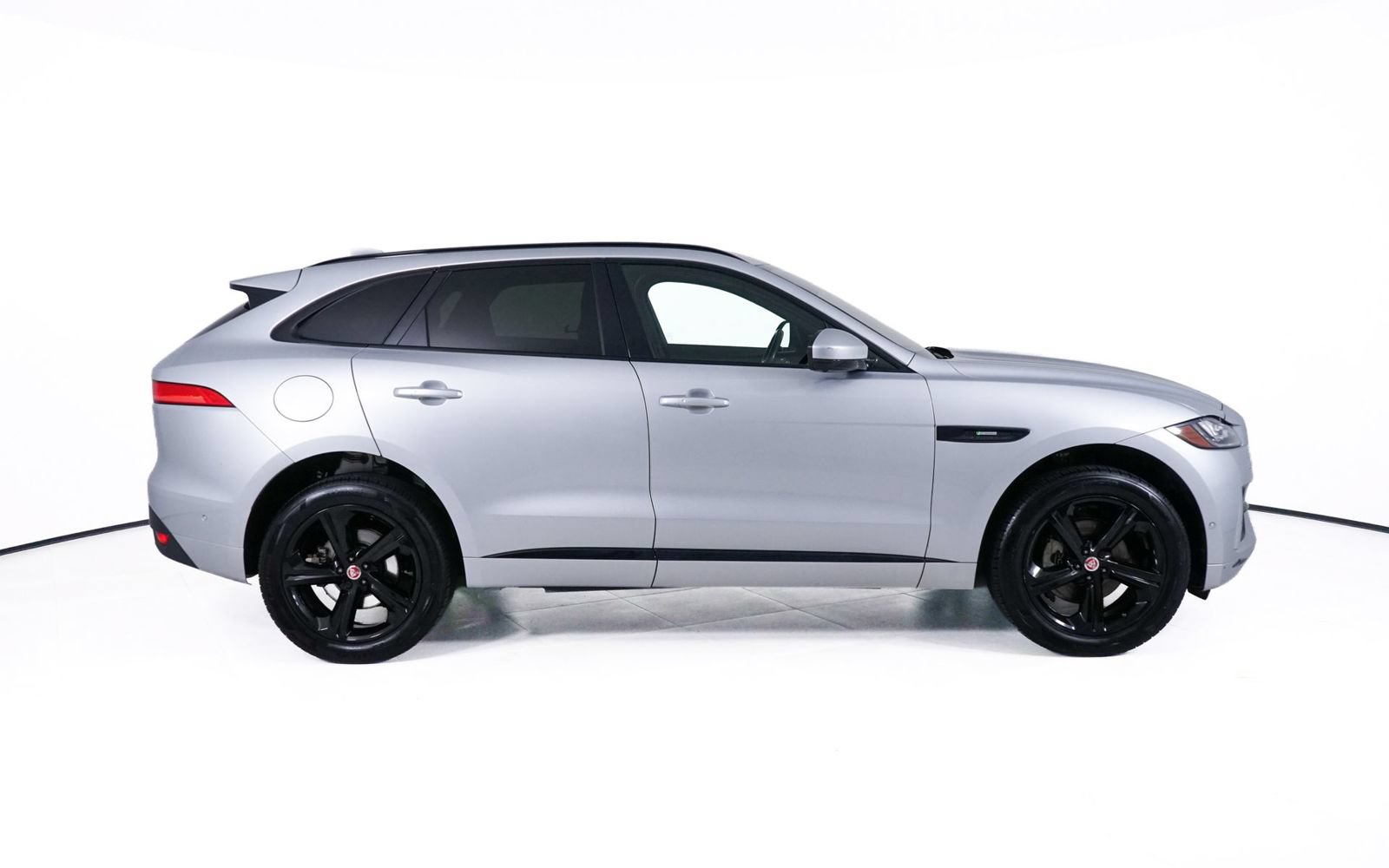 Used 2019 Jaguar F-PACE R-Sport AWD/4WD image 8