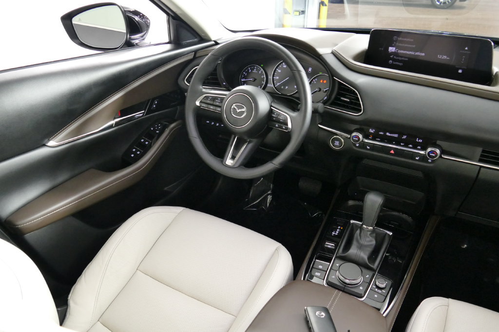 Used 2024 MAZDA CX-30 2.5 Turbo w/ Premium Plus Pkg AWD/4WD image 24