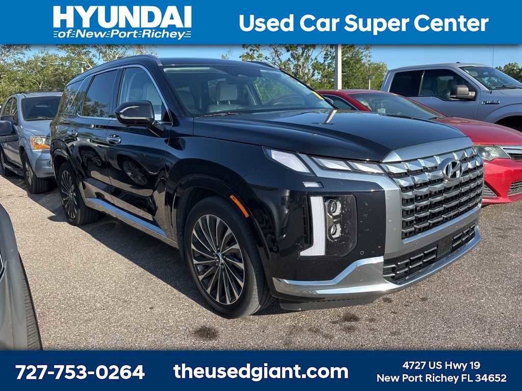 Used 2023 Hyundai Palisade Calligraphy AWD/4WD image 4