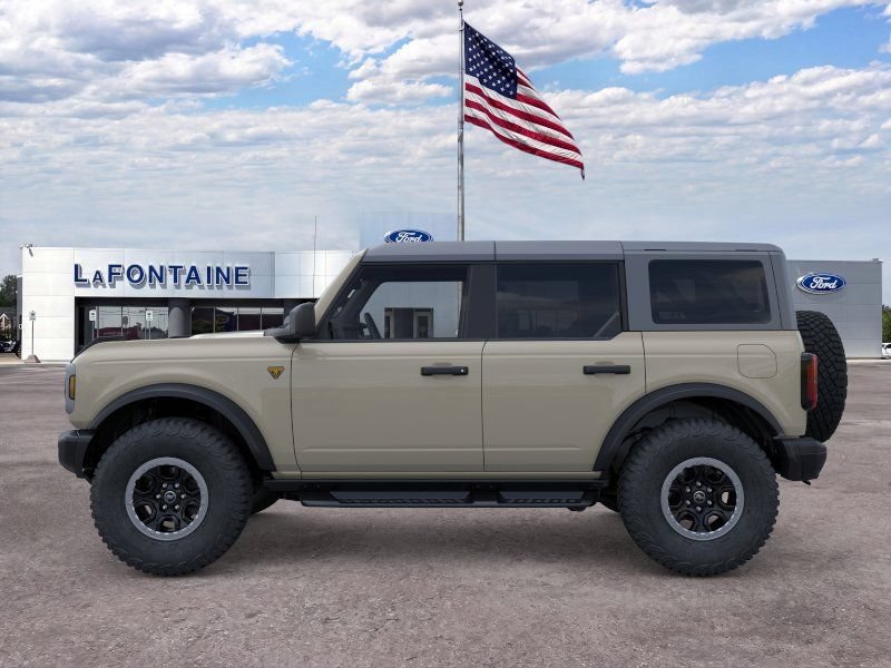 New 2026 Ford Bronco Badlands w/ Sasquatch Package AWD/4WD image 3